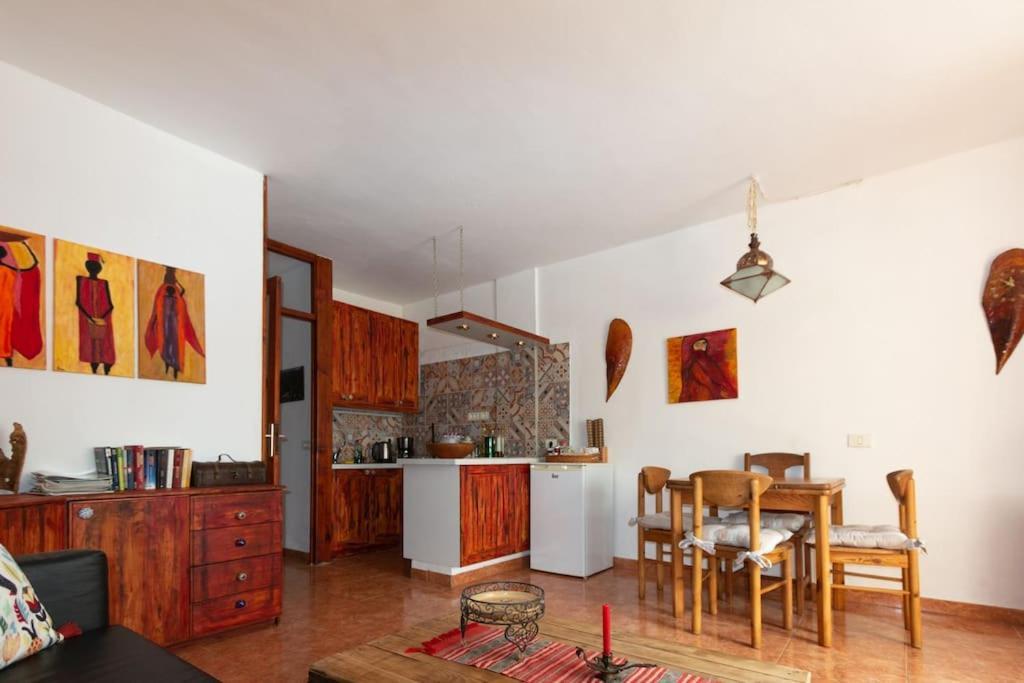 Apartamento Chico Am Hafen Im Valle Gran Rey Bagian luar foto